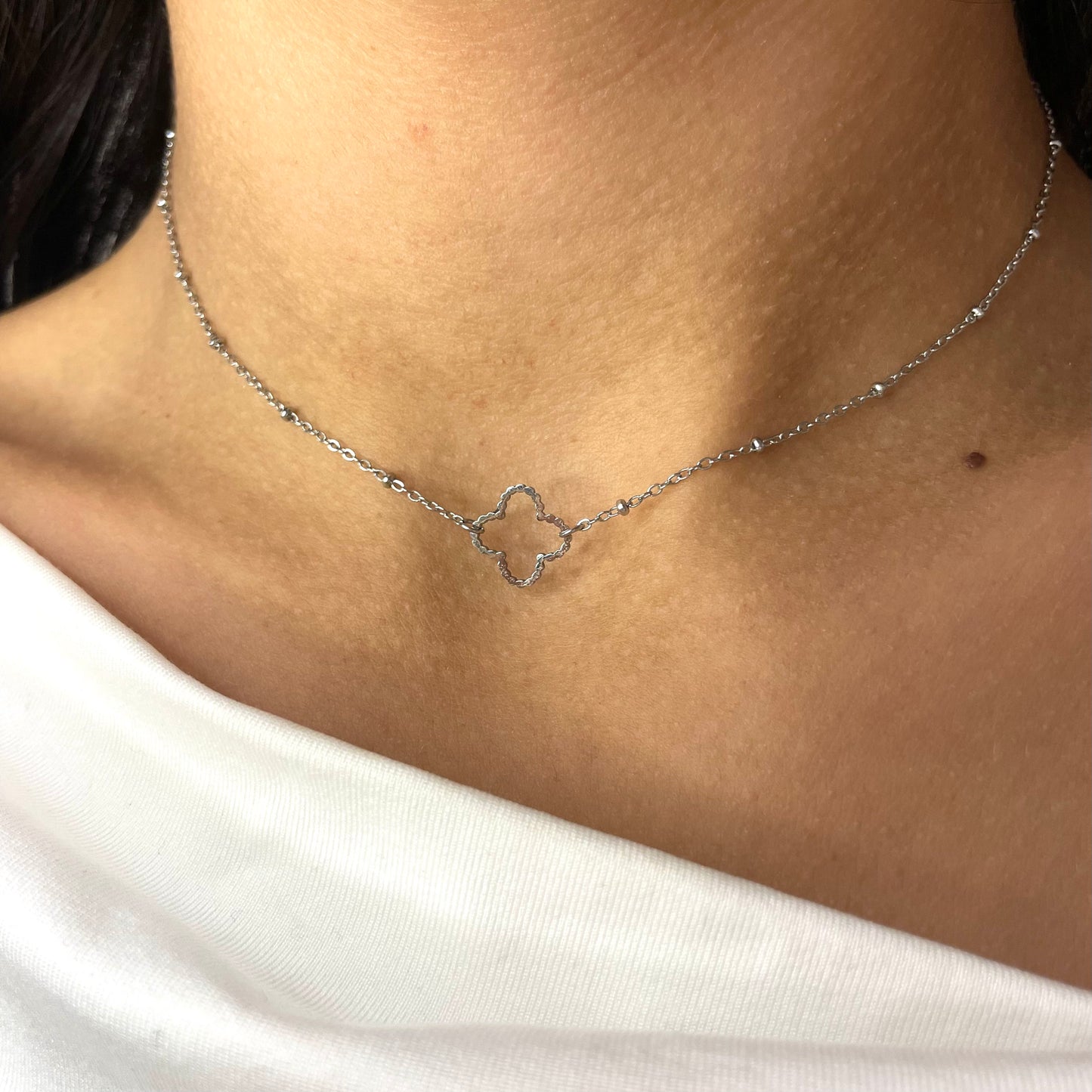 Collier Elara