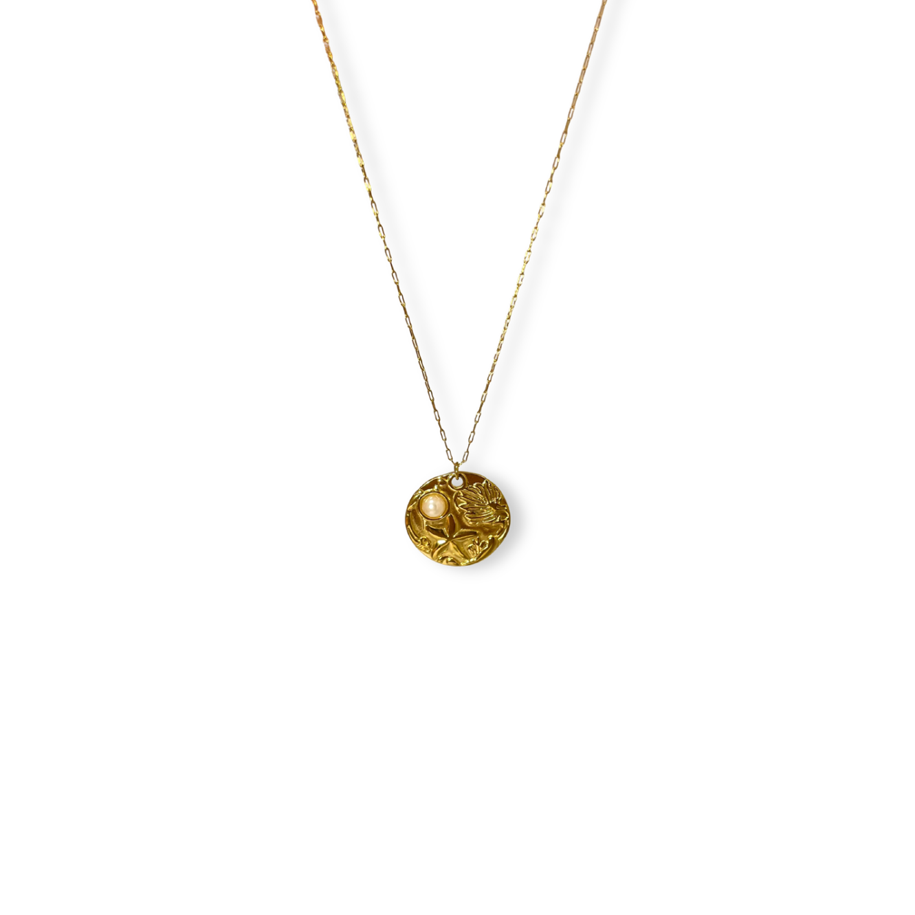 Collier Nola