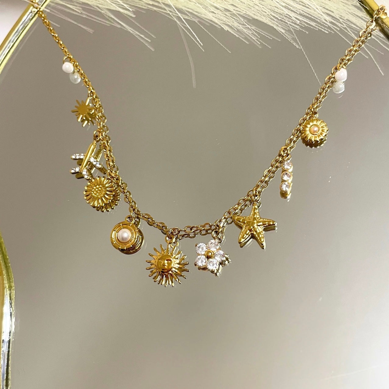 Collier Anna